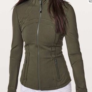 Lululemon define nulu army green jacket